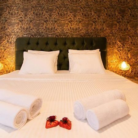 Charming Suite Bosphorus View Истанбул Екстериор снимка